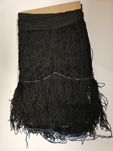 Long black fringe - fringe, 2+